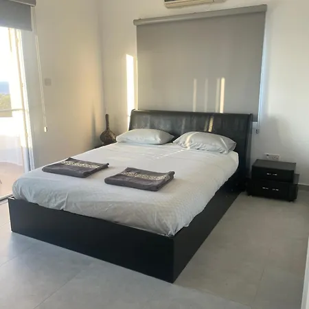 Modern In Peaceful Area With Sea And Mountain View's Vasilia