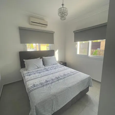 Modern In Peaceful Area With Sea And Mountain View's Vasilia