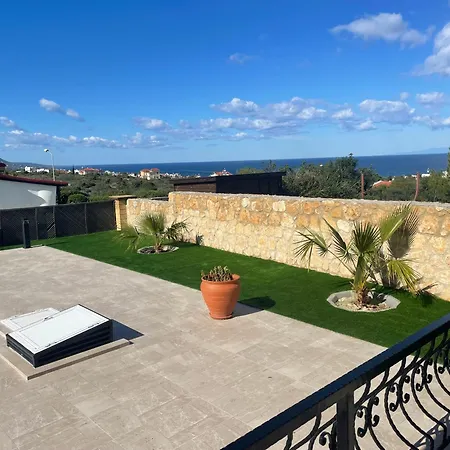 Villa Modern In Peaceful Area With Sea And Mountain View's Vasilia